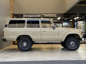 ランクル６０丸目フェイス　クラシックカスタム