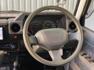 ランクル７０アウトドア　旧車　丸目