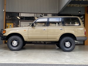 ランクル８０ARB　角目四灯