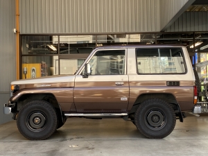 ランクル７０ショートボディ　旧車