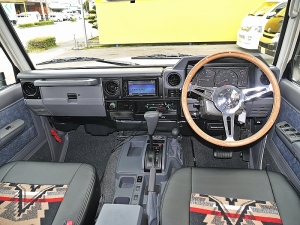 ランクル７０ランクル７６　オートマ　ＺＸ　サンルーフ