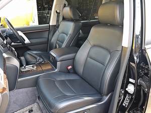 ランクル２００ブラックレザー　LX570仕様22ｲﾝﾁAW　エアロ
