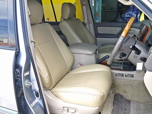 ランクル１００特別仕様車　プレミアムエディション　専用装備