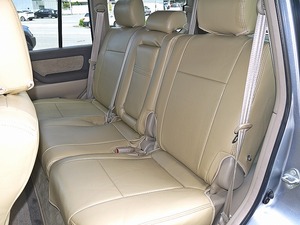 ランクル１００特別仕様車　プレミアムエディション　専用装備