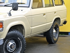 ランクル６０丸目　ガソリン　オートマ　ロールーフ