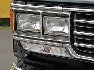 ランクル６０ガソリン　オートマ　角目ワイド