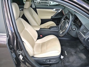 買取・下取り直販車買取直販　ハイブリット　ブラウンメタリック