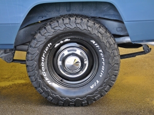 ランクル７０ＢＪ７４Ｖ　ディーゼルターボ　５速マニュアル