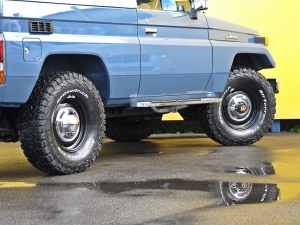 ランクル７０ＢＪ７４Ｖ　ディーゼルターボ　５速マニュアル