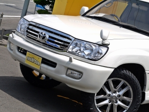 ランクル１００マルチレス　パールホワイト　ＬＸ４７０仕様テール