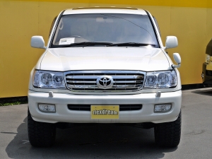 ランクル１００マルチレス　パールホワイト　ＬＸ４７０仕様テール
