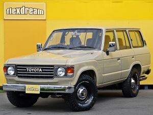 ランクル６０ＦＪ６２Ｇ　ガソリン　オートマ　ロールーフ　丸目