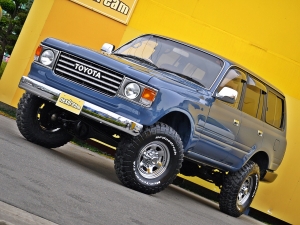 ランクル８０丸目　アルルブルー　クラシックコンプリート