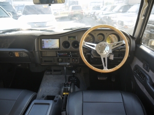 ランクル６０ＦＪ６２Ｇ　ゴールド　角目　ロールーフ