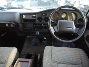 ランクル６０低走行　ＦＪ６２Ｖ　ガソリン　マニュアル　観音開きバックドア