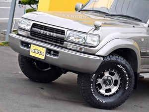 ランクル８０特別仕様車　メモリアルパッケージ　リフトアップ