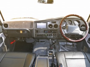 ランクル６０丸目　ハイルーフ　ナロー　アルルブルー