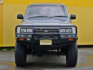 ランクル８０ＡＲＢバンパー　リフトアップ　セメントグレー　角目四灯