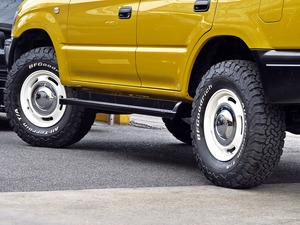 ランクルプラドブラック　丸目フェイス　ＴＯＹＯＴＡ文字グリル