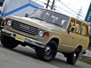 ランクル６０クラシックコンプリート　丸目換装　ベージュ