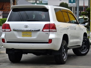 ランクル２００１ＵＲ　ＲＡＧＵＮＡ