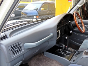 ランクル８０４ｘ４　ＡＲＢ　角目四灯　リフトアップ