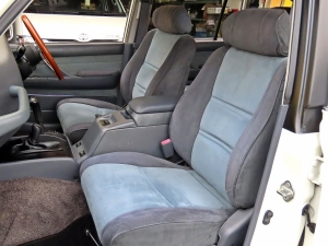 ランクル８０４ｘ４　ＡＲＢ　角目四灯　リフトアップ