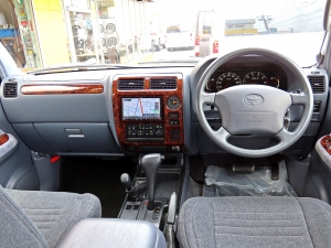 ランクルプラド９５プラド　８人乗り　ＴＸ－ＬＴＤ