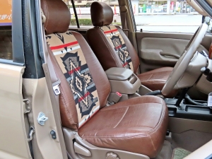 ランクルプラドベージュ　後期モデル　ＴＸ－Ｌｔｄ　丸目