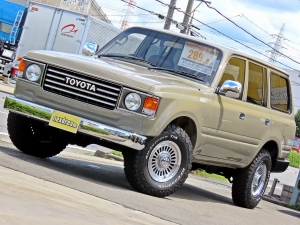 ランクル８０クラシックコンプリート　丸目換装　ベージュ