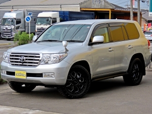 ランクル２００シルバー　革シート　ＭＫＷ　ＭＫ６６