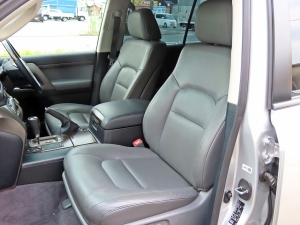 ランクル２００シルバー　革シート　ＭＫＷ　ＭＫ６６