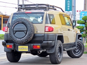 ＦＪクルーザーベージュ　リフトアップ　トレイル仕様