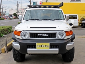 ＦＪクルーザーアイスバーグホワイト　ＡＲＢ　オールドマンエミュー　リフトアップ　ライノラック