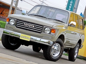 ランクル８０クラシックコンプリート　丸目換装　ベージュ