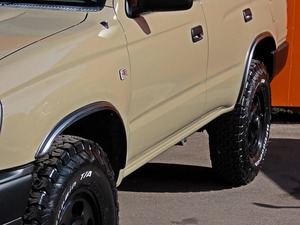 ハイラックスサーフ１８５サーフ　クラシックコンプリート　ベージュ