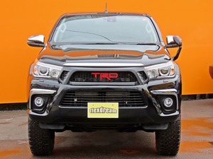 ハイラックスキャノピー　TRD　グリル