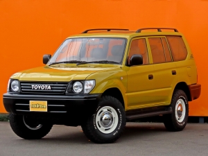 ランクルプラド後期モデル　本革シート　丸目フェイス　ＴＯＹＯＴＡロゴグリル