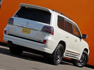 ランクル２００フルエアロ　パールホワイト　後期ＺＸ純正アルミセット