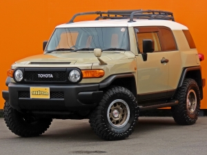 ＦＪクルーザーベージュ　ＵＳ仕様カスタム　リフトアップ