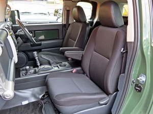 ＦＪクルーザーアーミーグリーン　トレイル仕様カスタム　