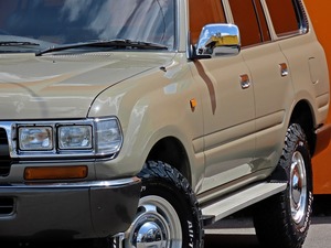 ランクル８０角目四灯　ベージュ　ディーゼルターボ