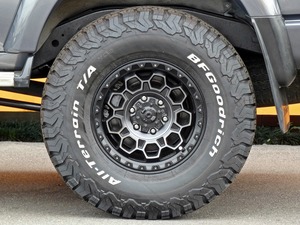 ランクル８０キャンプ　アウトドア　レジャー　４ＷＤ　ＳＵＶ