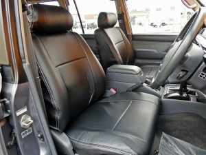 ランクル８０キャンプ　アウトドア　レジャー　４ＷＤ　ＳＵＶ