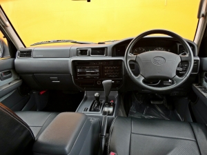 ランクル８０キャンプ　アウトドア　レジャー　４ＷＤ　ＳＵＶ