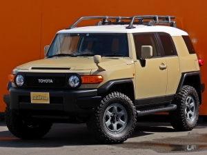 ＦＪクルーザーリフトアップ　オフロードＰＫＧ　ビルシュタイン
