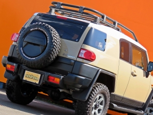 ＦＪクルーザーリフトアップ　オフロードＰＫＧ　ビルシュタイン