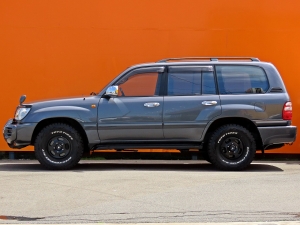 ランクル１００ペンドルトンシートカバー　ＴＯＹＯＴＡロゴグリル