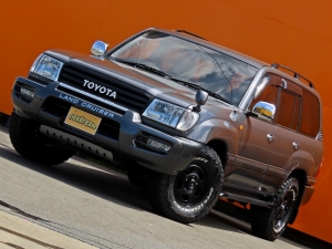 ランクル１００ペンドルトンシートカバー　ＴＯＹＯＴＡロゴグリル