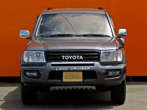 ランクル１００ペンドルトンシートカバー　ＴＯＹＯＴＡロゴグリル